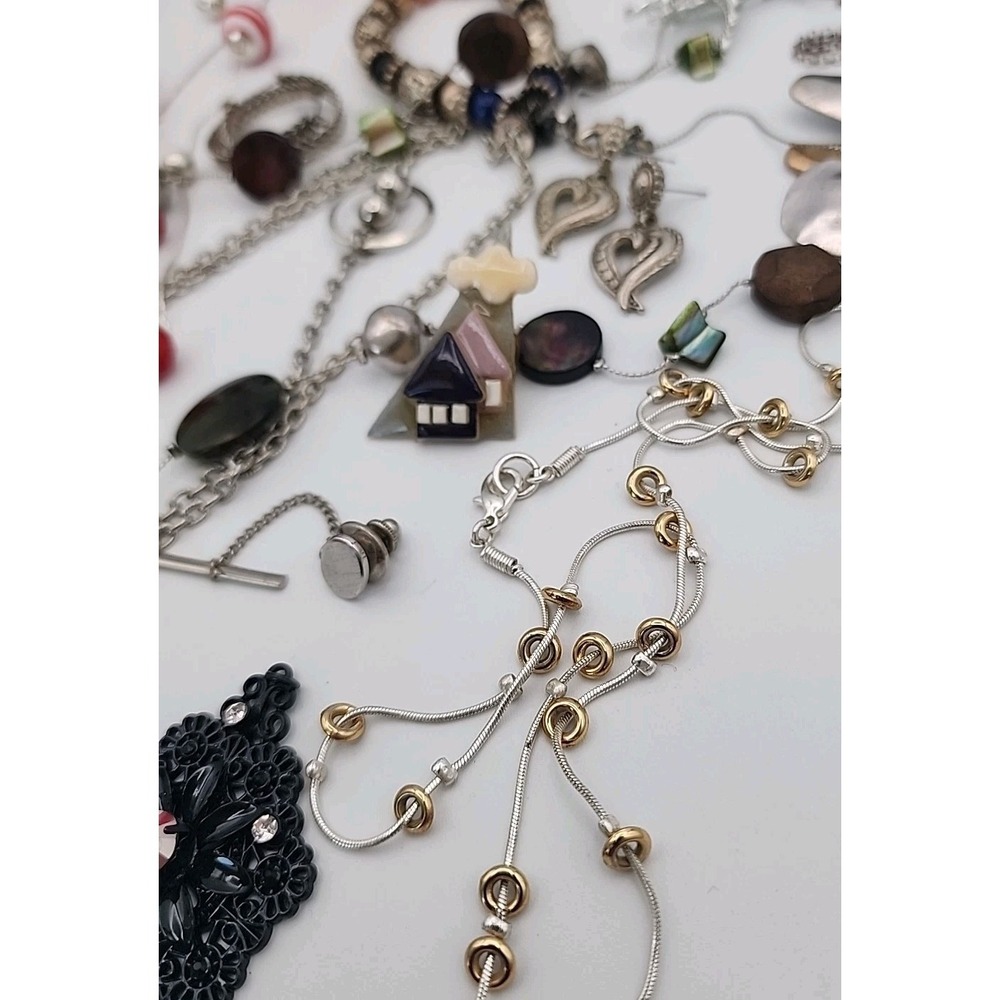 Vintage to Modern Costume Fashon Jewelry Lot Mixed Ethnic Beads 80s Charm Wear - Picture 7 of 16
